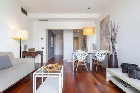 Wonderful 2-Bd Apart With Balcony Plaza Cataluna Barcelona Španělsko